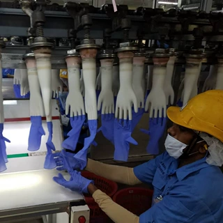 【厂家直销】高性能乳胶丁腈手套生产线高产量乳胶手套制造机
