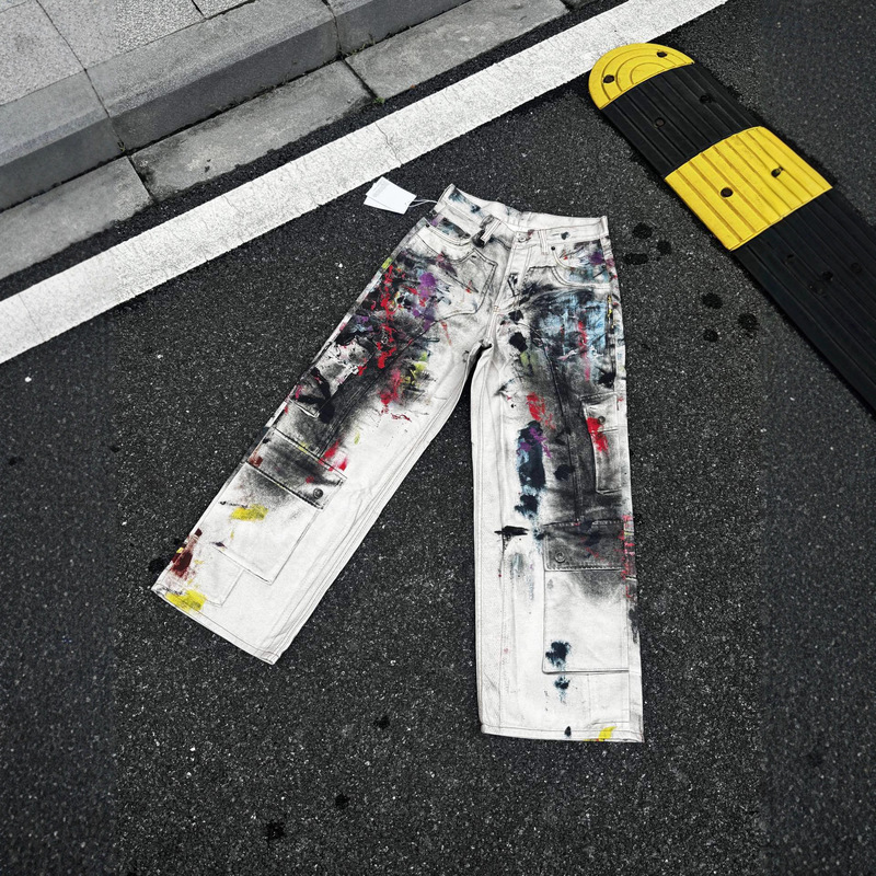 Acss25 1981 Series Distressed Graffiti Design Straight Jeans