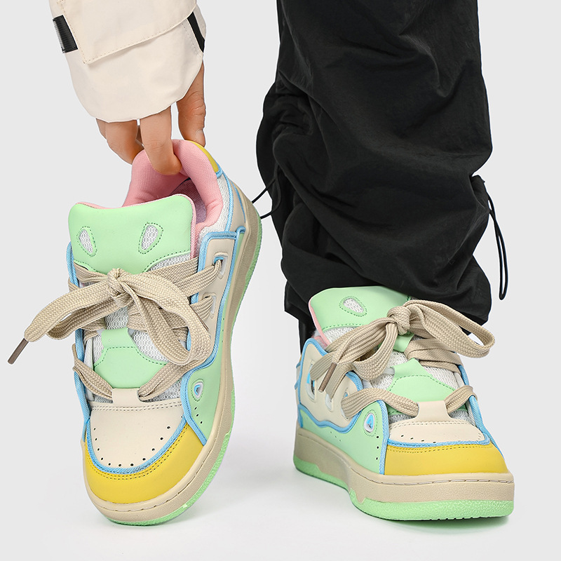 China-Chic Crowd kleine weiße Frauen ins vielseitige Casual Sports Brot Männer dicke Sohlen Student Board Schuhe High Sense_voghion.com