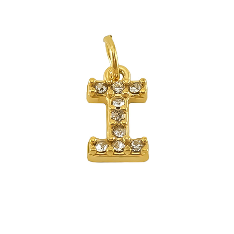 Nueva moda europea y americana de acero inoxidable con incrustaciones de diamantes 26 letras inglesas colgantes accesorios femeninos Advanced Advanced Mini letras joyas