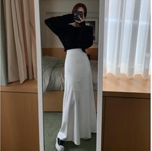 韩国缎面半身裙女高个子气质高腰显瘦A字高级垂感丝滑设计感长裙