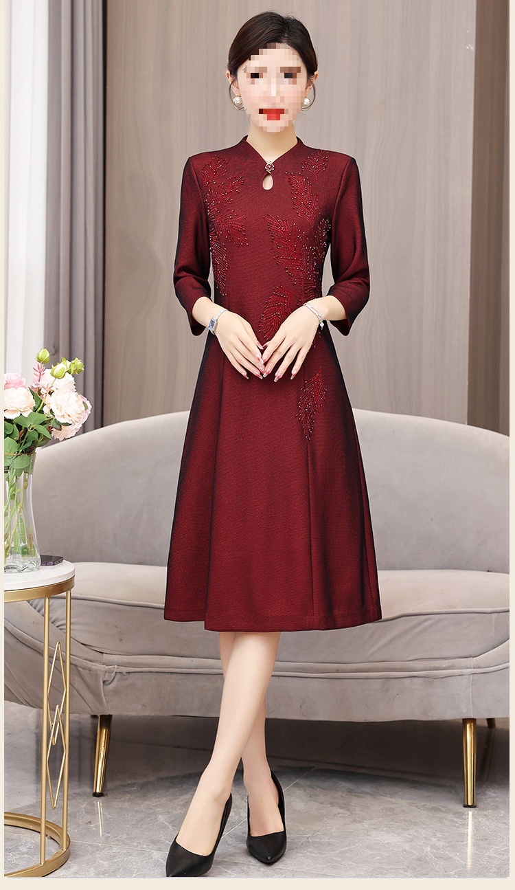 Red With An Elegant And Sophisticated Feel, Suitable For Mother Of The Bride At A Banquet, Autumn Style Wedding Dress,_ecoleips.com