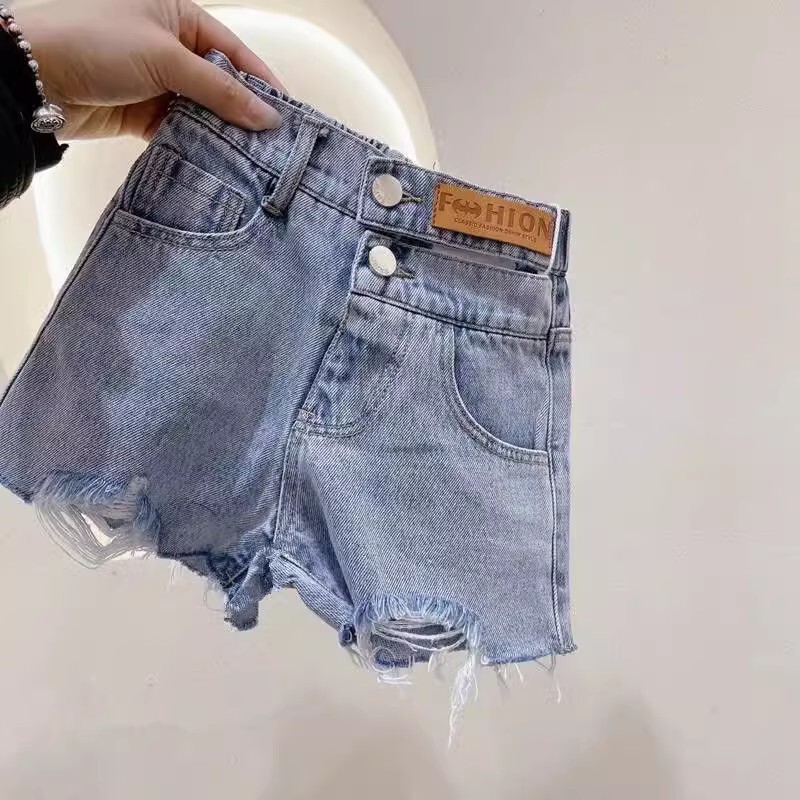 Girls' Denim Shorts Summer Thin Kidsren's Ripped Outer Wear Hot Pants Girls' Three-Quarter Pants Soft Jeans for Small and Medium-Sized Kidsren