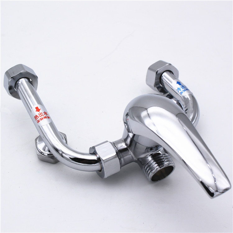 Water heater mixing valve copper shower valve water heater shower valve U-shaped valve open-mounted mixing valve promotion