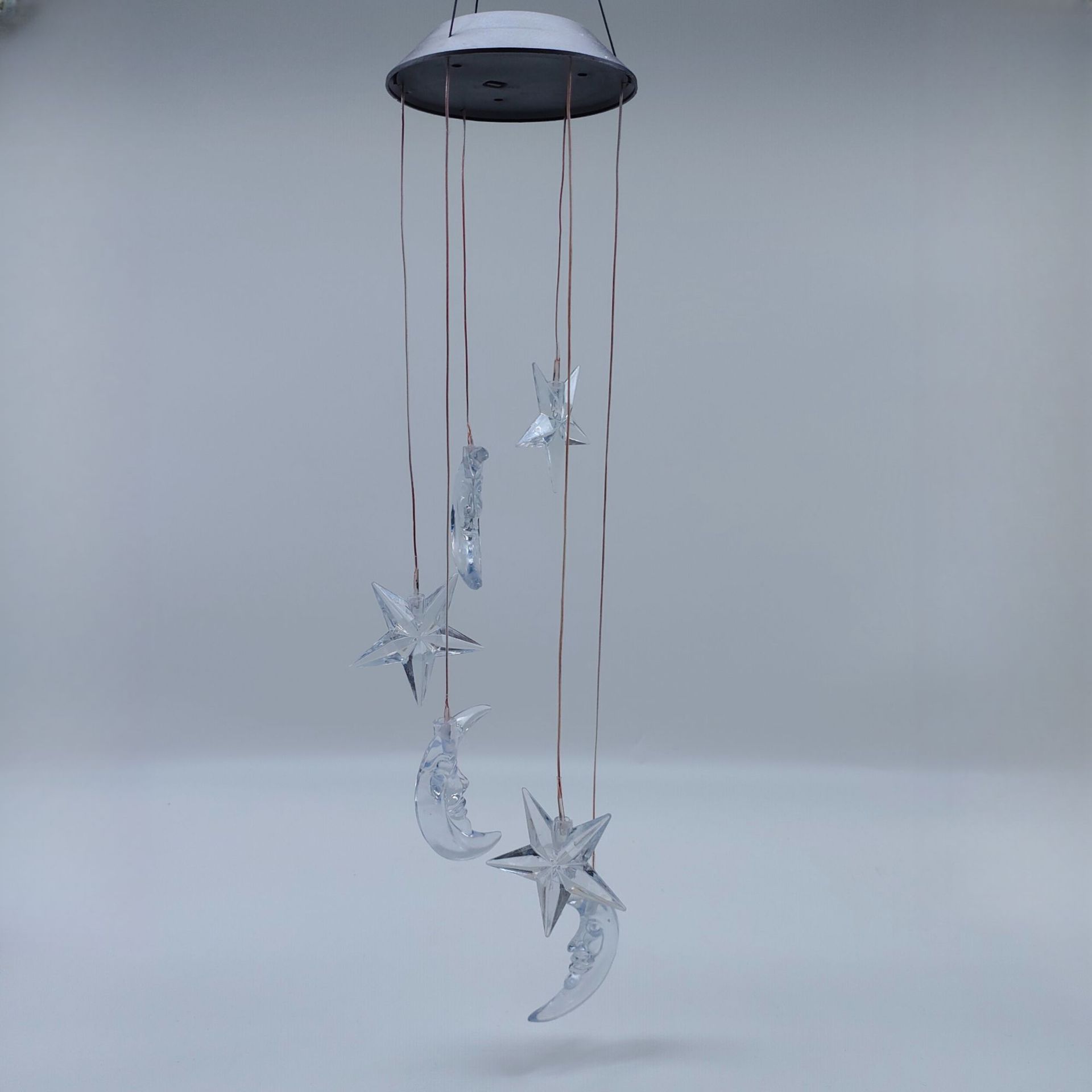 투명한 별과 달