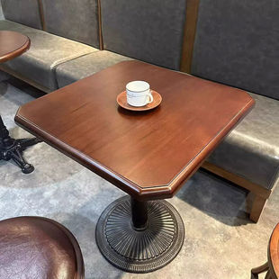 Retro Cafe Table Western Restaurant Solid Wood Small Round Table Cake Shop B&B Dessert Milk Tea Shop Dining Table and Chair Combination