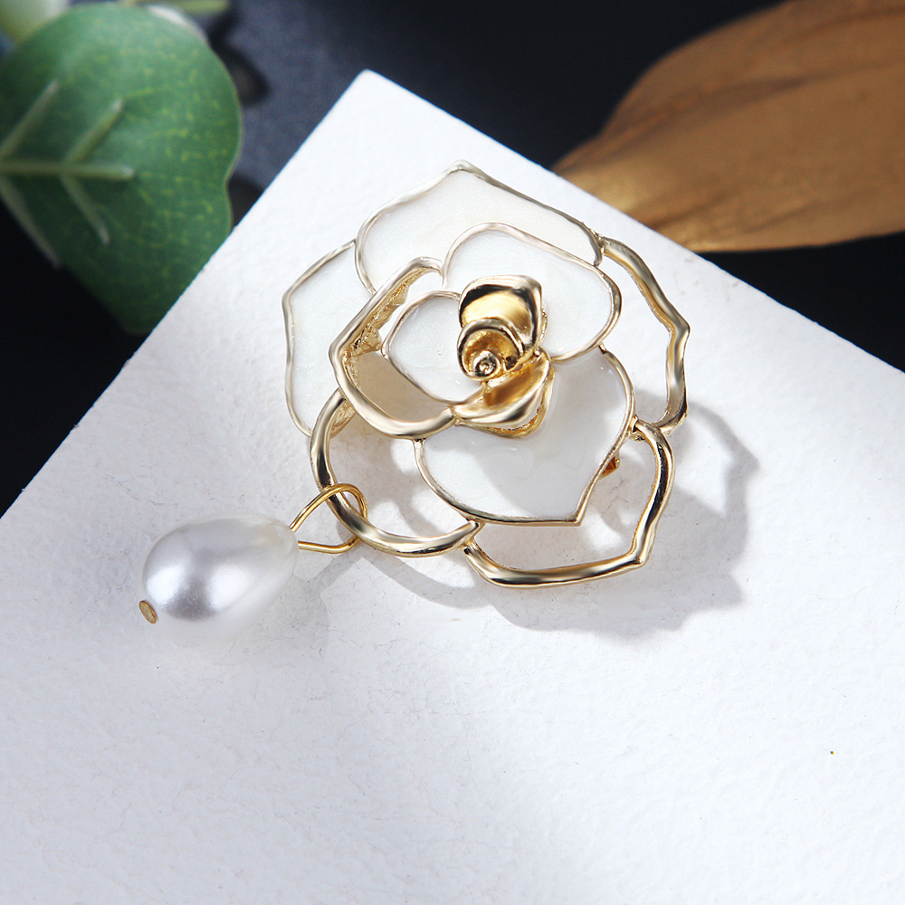 Koreanische version von tropft öl kamelie hohl anhänger perle brosche pin brosche kleidung zubehör corsage weibliche_voghion.com