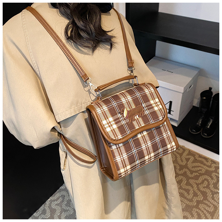 College-style backpack for women 2024 autumn new Dachshund student handbag, retro commuter crossbody bag undefined