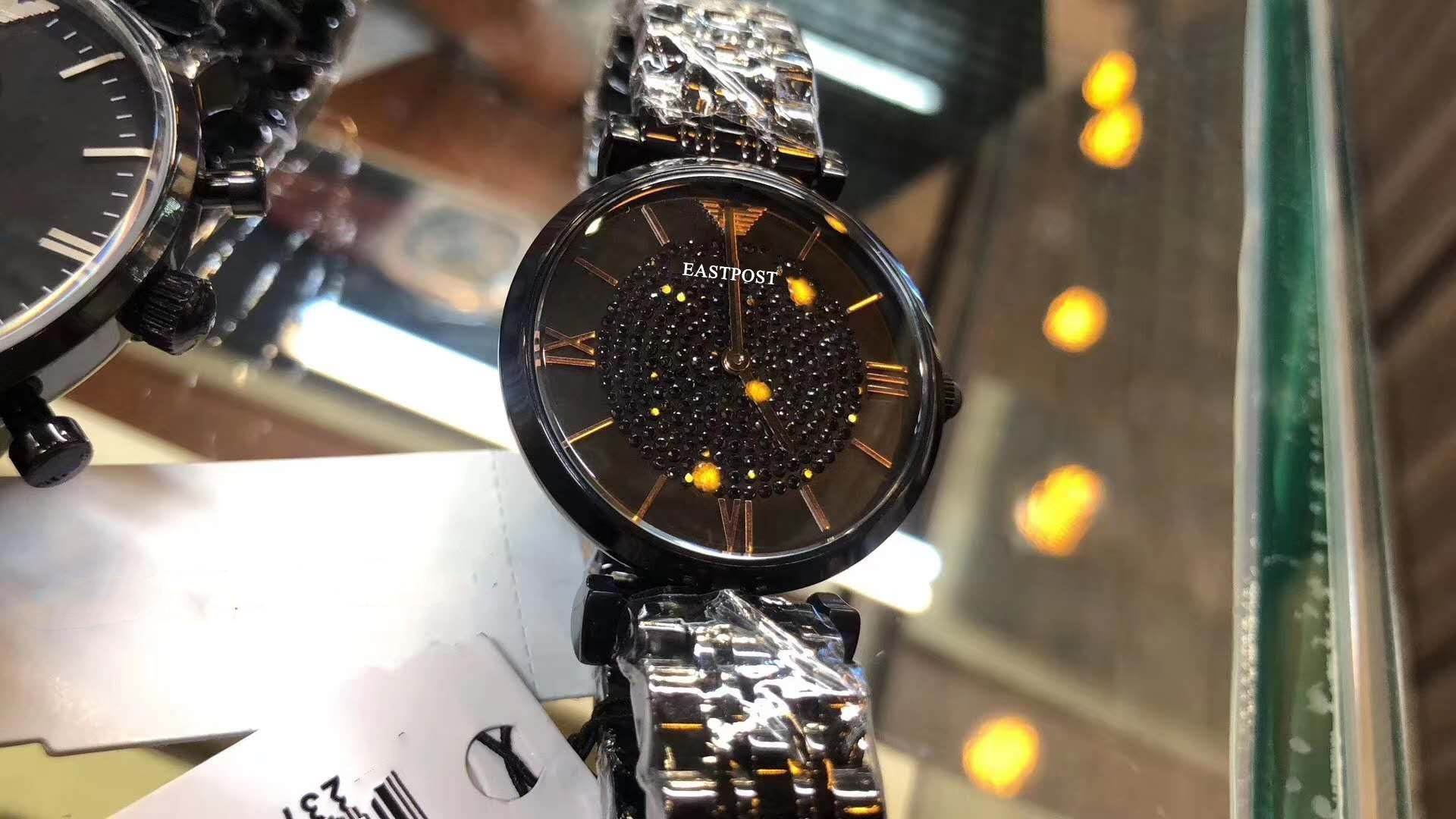 Armani Kadın 2024 Yeni Beyaz Ayışığı Yaz Niş Hafif Lüks İlk On Su Geçirmez Mekanik Üst Düzey Saatler