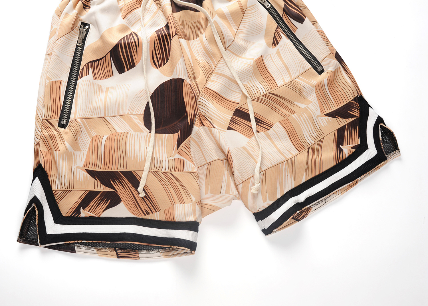 Title 19, Vintage Casual Loose Fitting Floral Leaf Shorts...