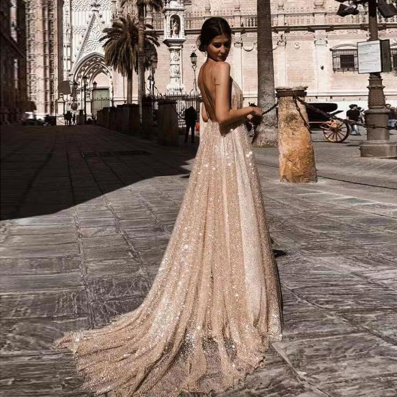 Europa y América del Comercio Exterior Amazon AliExpress deseo estación independiente nueva sexy con cuello en V Correa larga backless vestido de noche