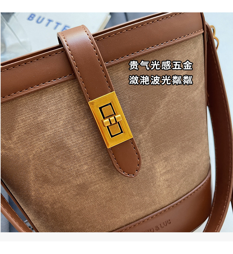 2024 New Korean-style trendy single-shoulder bag, niche design, underarm bag, fashionable and casual bucket bag, crossbody women's bag Application Scenario
