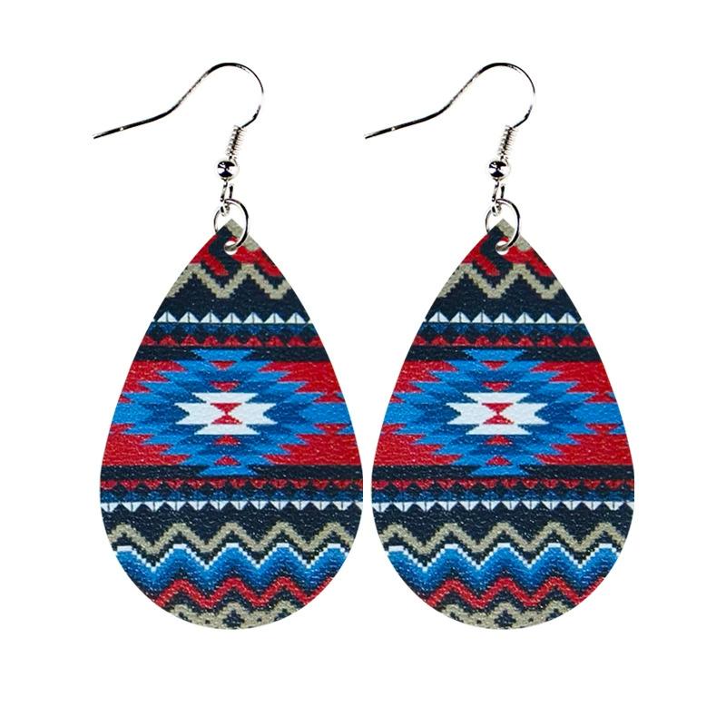 Серьги из кожи в форме слезы, западный племенной тату-близ patterns, лёгкие 6.8×3×0.5 см