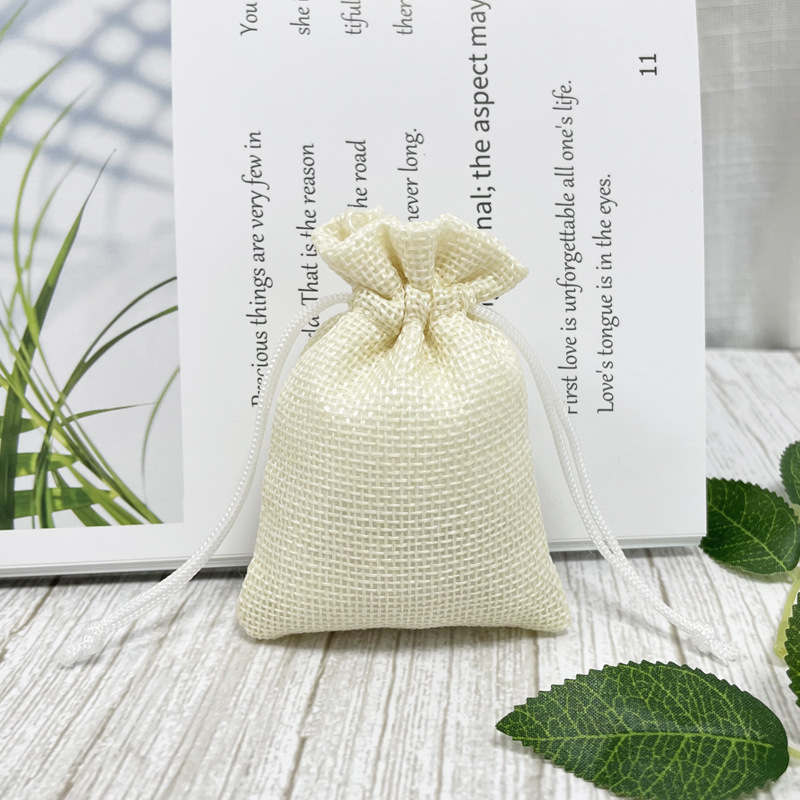 7*9;М- 11m белый