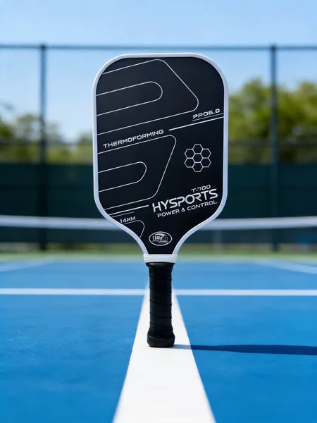 Hot-pressed full-carbon authentic pickleball racket, professional one-piece T700 carbon fiber hot-pressed pickleball racket with shock absorption