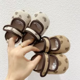 连身衣、爬服;童套装;童裤