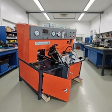 ͸ṩݗU©̓йzy ܇FXJҺ÷Cԇ̨