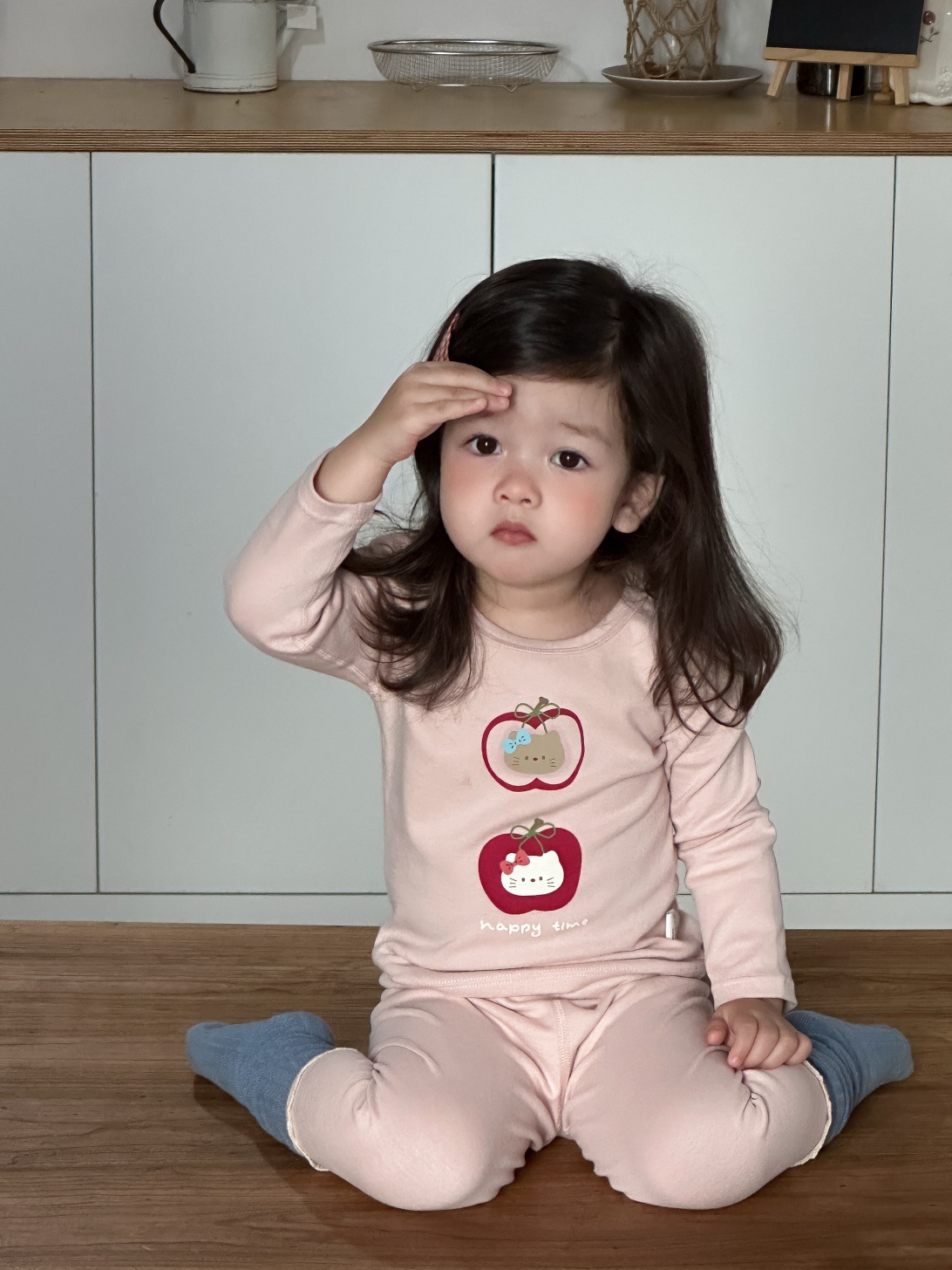 Set de otoño infantil coreano ropa infantil ropa de bebé niñas flores trituradas set de ropa para el hogar otoño invierno abrigo de pijamas