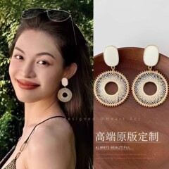 法式度假风米白色编织耳环女款波西米亚夸张耳饰独特耳钉耳坠耳圈