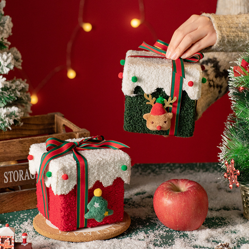手作りのdiyクリスマスのギフトボックスのクリスマスイブのリンゴの箱の高級な厚いプラスの硬いクリスマスのプレゼントの包装箱のキャンディーの箱|undefined