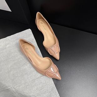 ����4cm����V����Ƥ�ȿՆ�ЬŮ2025�ļ��¿��Ըм��^�\��ƽ��Ь