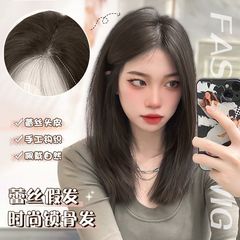 額のレースのかつらの女性の鎖骨の髪は自然で快適です。