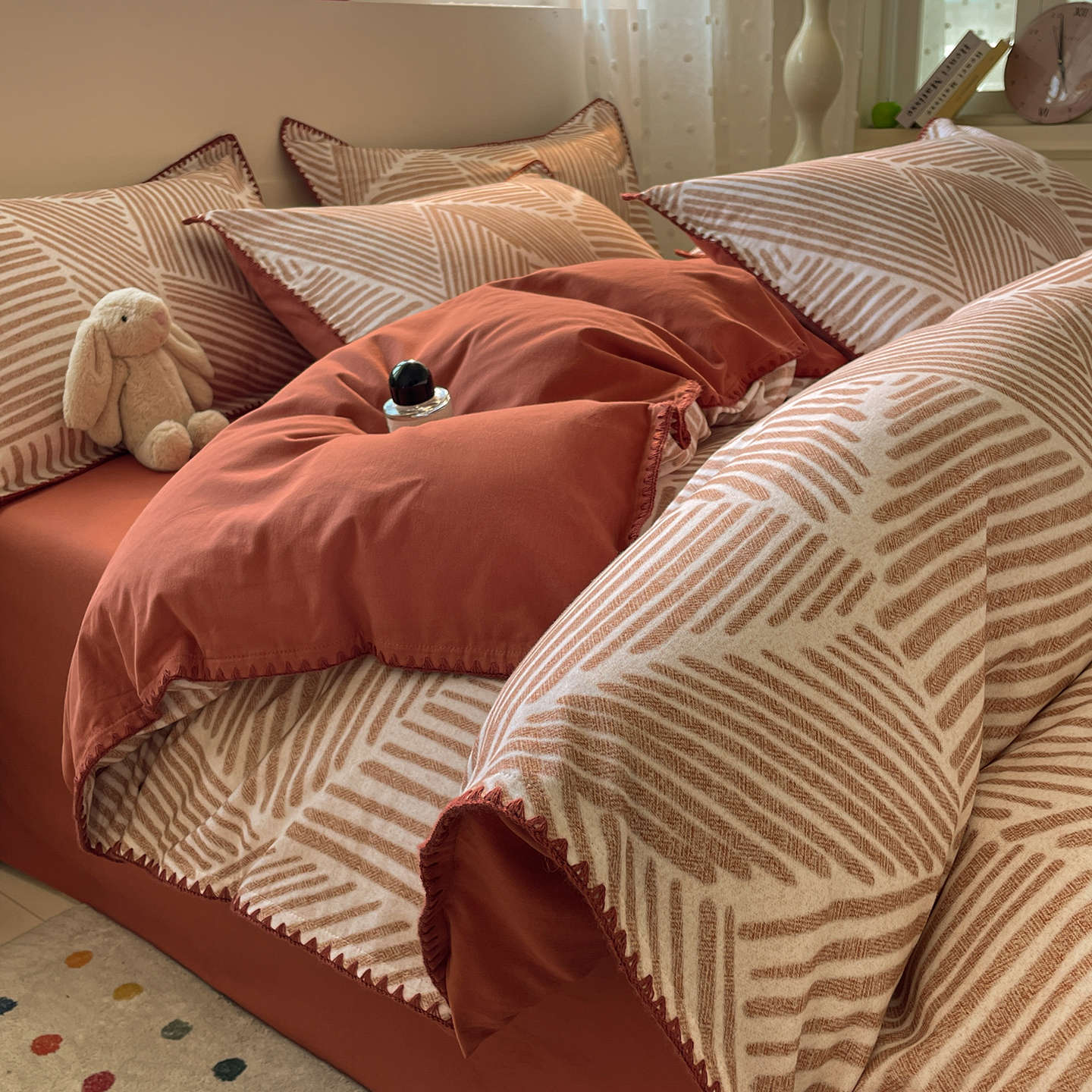 Cama de algodón molido de cuatro piezas de algodón 2025, nueva colcha de cama de cuatro estaciones, colcha de cama universal, kit de colcha de cama