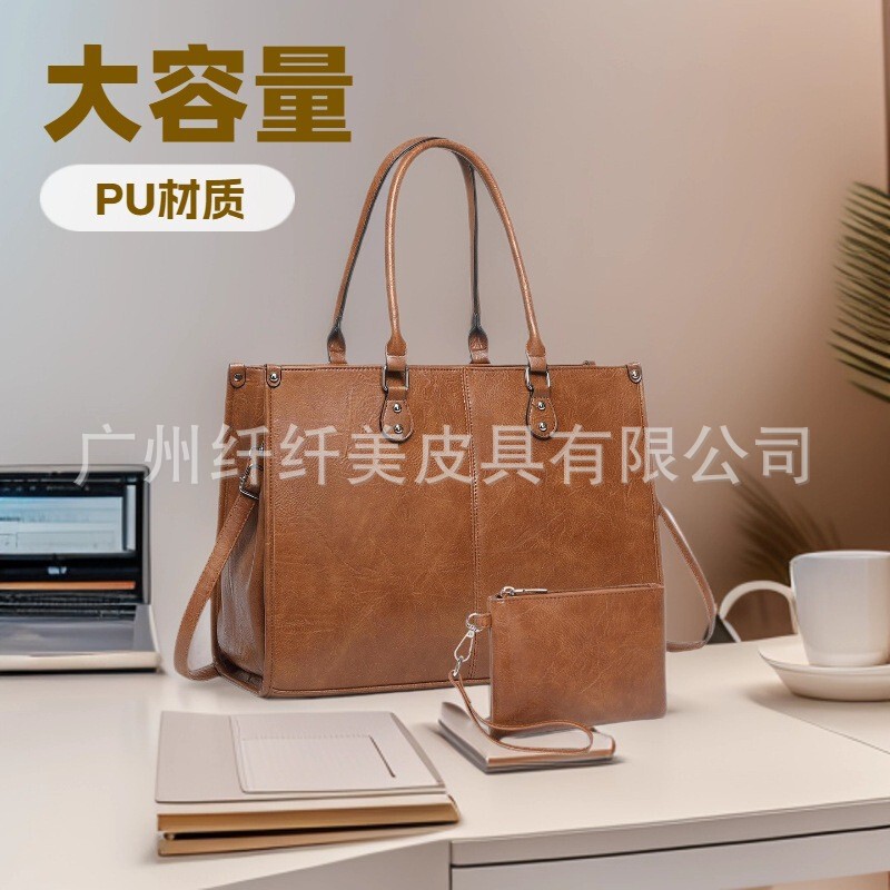 Cross-Border In-Stock Leather Lunch Bag with Laptop Compartment, Insulated Lunch Computer Compartment, Portable Crossbody Bag