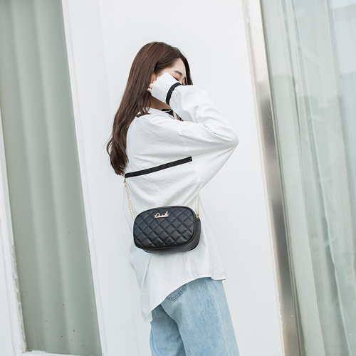 Round bag 2024 spring and summer fashionable and versatile rhombus embroidered chain bag single shoulder crossbody bag for women trendy and versatile mobile phone bag