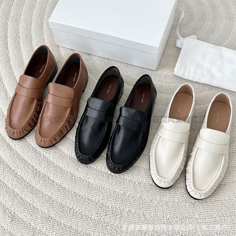 Classic Recommendation The*Row First Layer Cowhide Loafers Slip-On Low Heel Commuter Leather Shoes Retro Single Shoes for Women