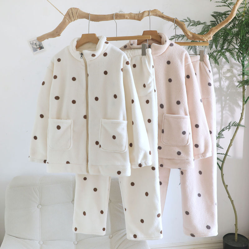 Fleece-lined thickened warm pajama set for women, 2026 autumn and winter new style, polka dot stand-up collar, loose fleece loungewear Fleece-lined thickened warm pajama set for women, 2026 autumn and winter new style, polka dot stand-up collar, loose fleece loungewear
