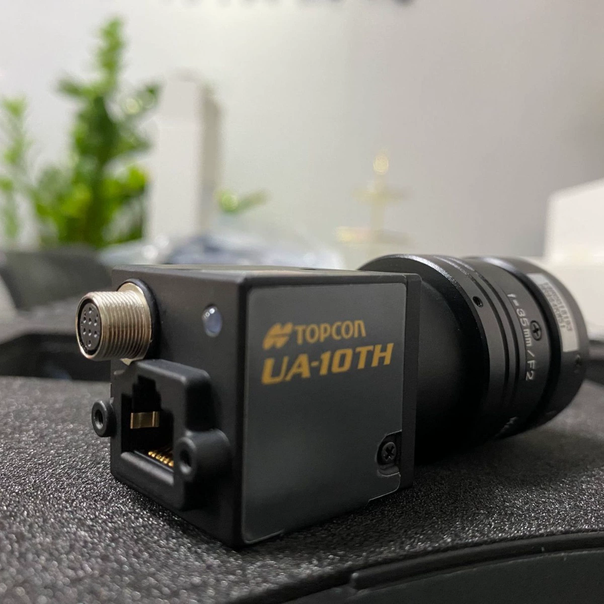 Прибытие в Японию TOPCON Topcon 2-мерный колориметр Измеритель яркости UA-200A