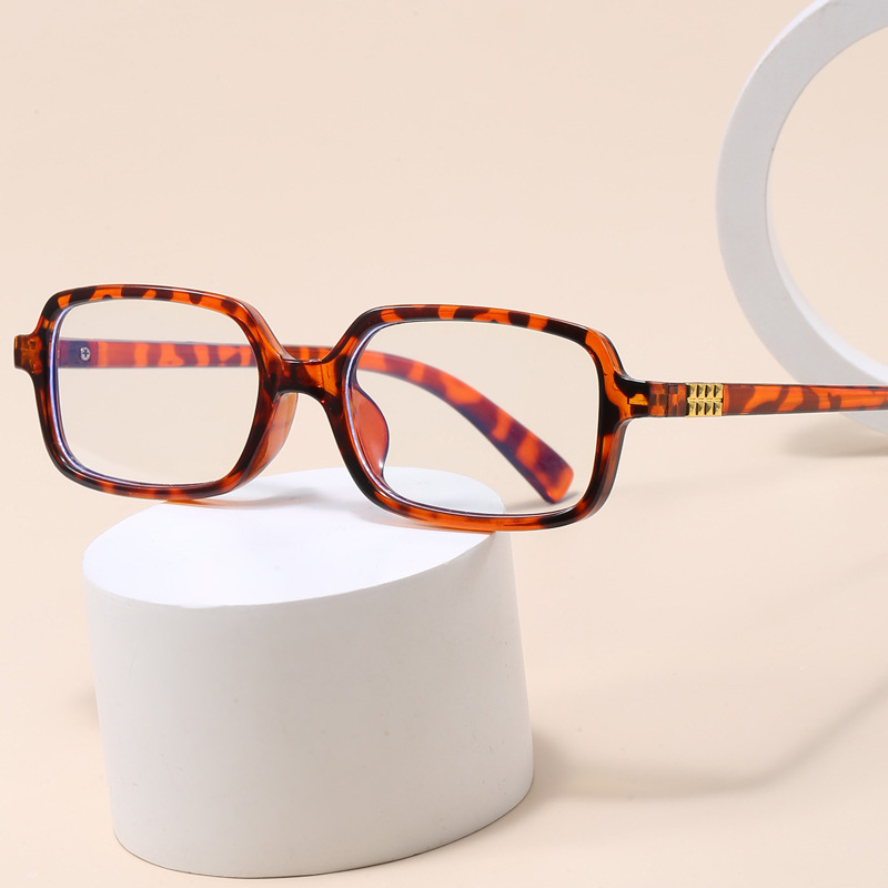 New m Brand European and American Style Square Small Frame Sunglasses Fashion Sunglasses for Women Cross-Border Street Photography Trendy High-End Plain Glasses