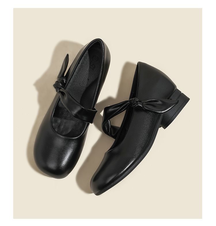 No cansarse pies temperamento de color champagne tacones altos zapatos de verano 2026 nuevos zapatos casuales de moda interior de altura única