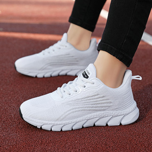 New Men's Shoes sneaker Ultra-light Q-elastic White Shoes Lightweight Soft Bottom Breathable Mesh Travel Shoes for Couple Running Shoes