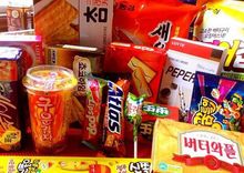 库存积压奶粉收购 收购不及格食品 蟹棒回收