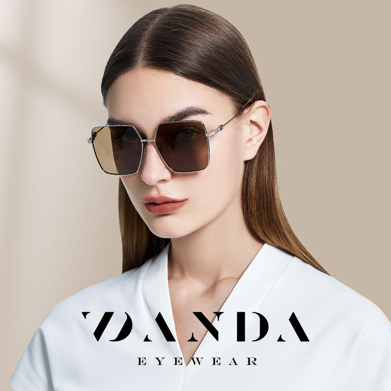 Nuevas gafas de sol de moda de las mujeres de gran marco gafas de sol lisas LS318 transmisión en vivo recomendar protección UV gafas de sol polarizadas