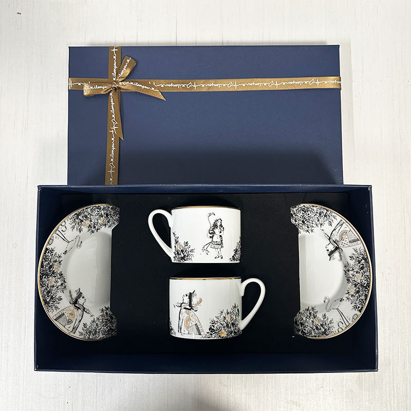 Export UK Alice in Wonderland Memorial Collection Bone China Coffee Cup and Saucer Art Dim Sum Plate Gift Box
