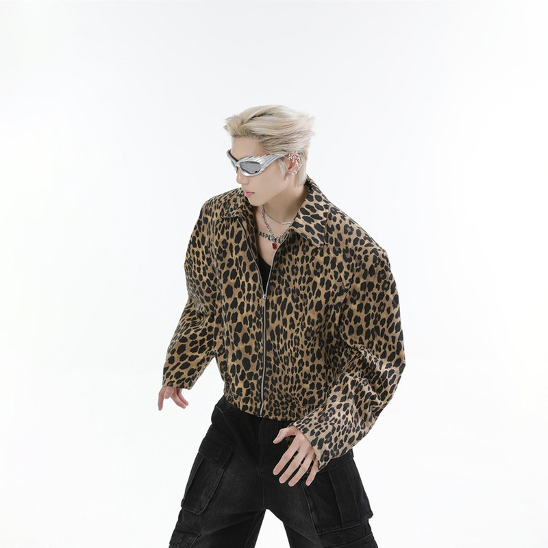 European and American Style Leopard Print Washed Denim Jacket for Men and Women Autumn and Winter New Lapel Design Sense Short Loose Vintage Jacket European and American Style Leopard Print Washed Denim Jacket for Men and Women Autumn and Winter New Lapel Design Sense Short Loose Vintage Jacket