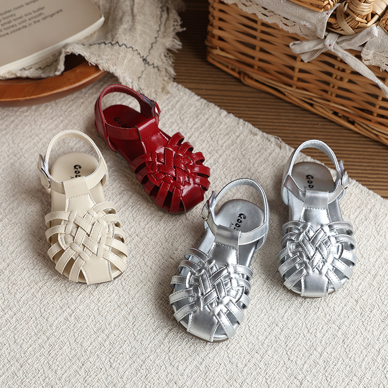 Girls Summer New Style Sandals Closed Toe Roman Breathable Non Slip Beach Shoes For Little Kids_voghion.com