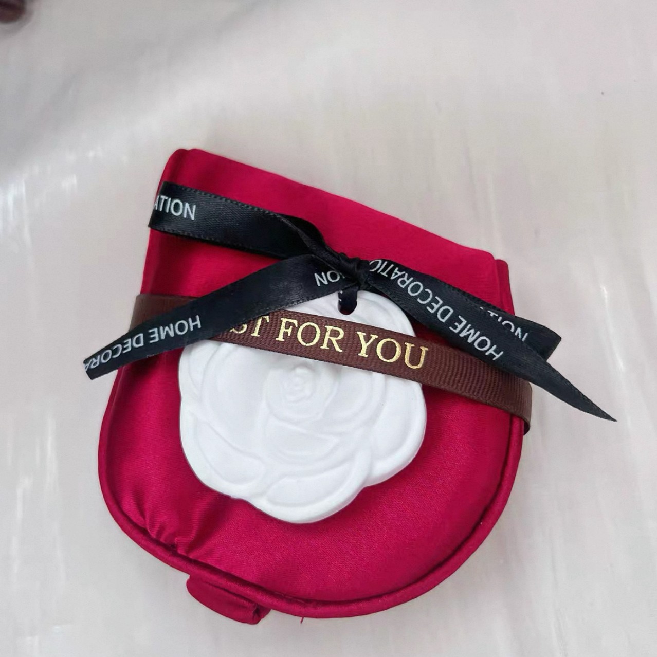 빨간색 안대 + 향낭