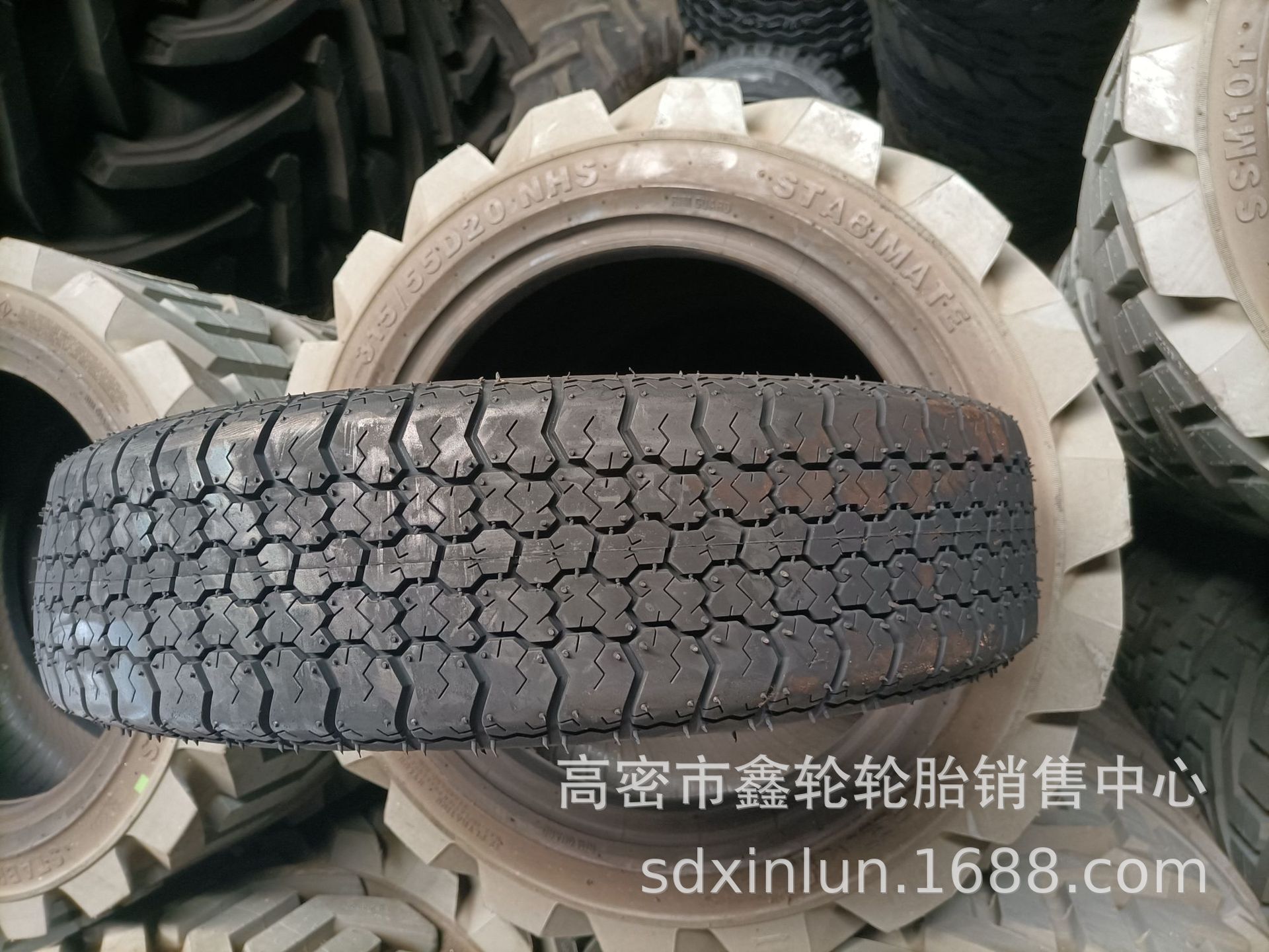 供应皮卡车205/75D14/15 225/75D15 拖车轮胎