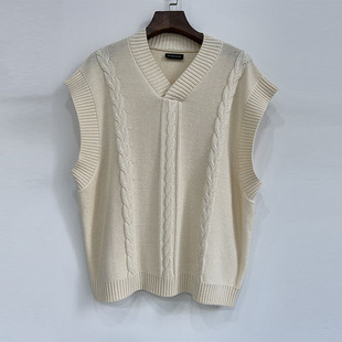 Dalan Knitwear Factory Customized White Waistcoat V Neck Knitwear Men's Loose Casual Sleeveless Knitwear Top