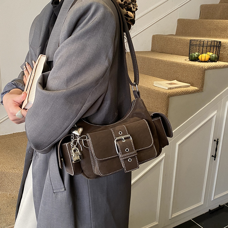 Trendy Multi-pocket Small For Women, 2025 New Winter Vintage Biker-style Underarm Bag, Stylish And Chic Crossbody Bag_voghion.com
