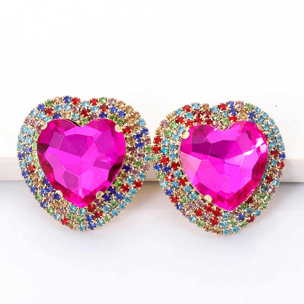 Boucles D&#39;oreilles Diamant En Alliage En Forme De Coeur display picture 30