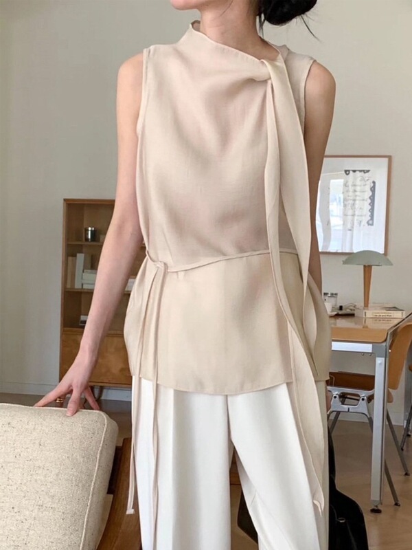 2026 Summer New Style Gentle Wind Fluttering Tie-Neck Sheer Blouse Thin Sleeveless Tie-Up Niche Top for Women