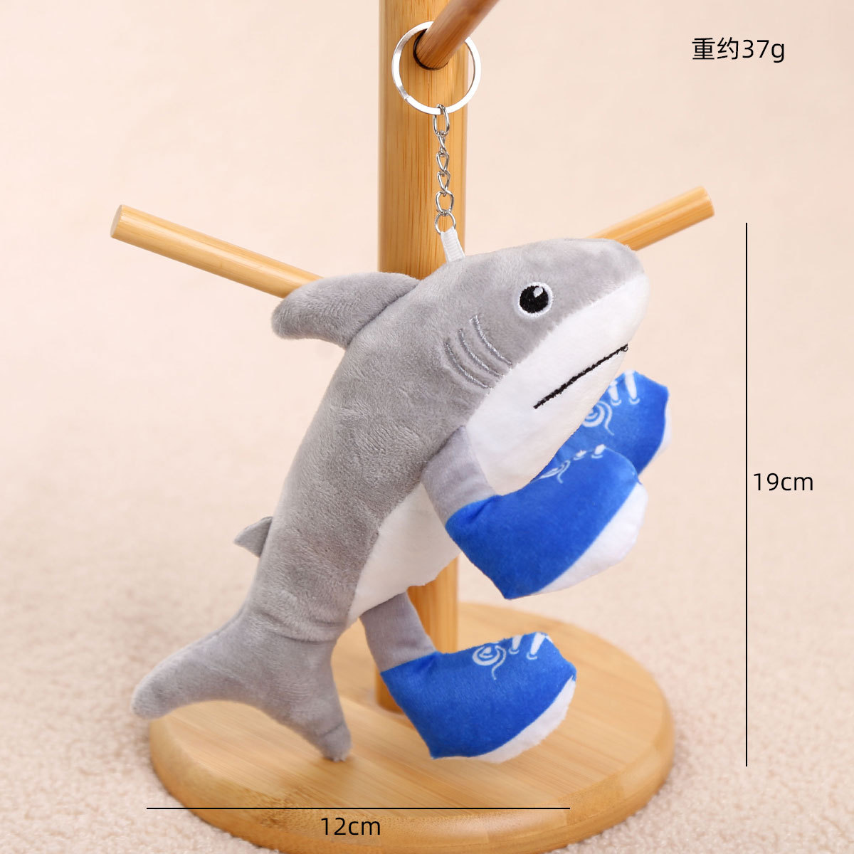 Peluches de la Colección Clásica de Montañas y Mareas, colgantes de muñecas de fusión, llaveros, muñecas de madera extranjeras transfronterizas, muñecas de tela al por mayor.