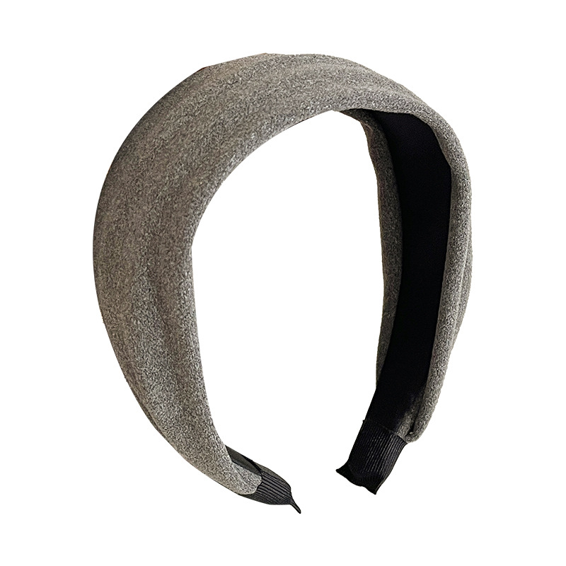 Otoño y invierno cráneo alto amplio borde banda de cabello de estilo femenino de alto nivel de estilo extranjero banda de cabello de moda para salir temperamento universal toque de cabello