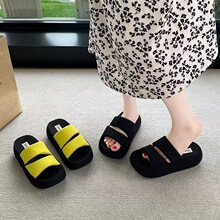 ��һ�����⴩��ɫ�����¿�ȹ��ǳ����ЬŮ���߸���Ӣ�׷�2026�ٴ�