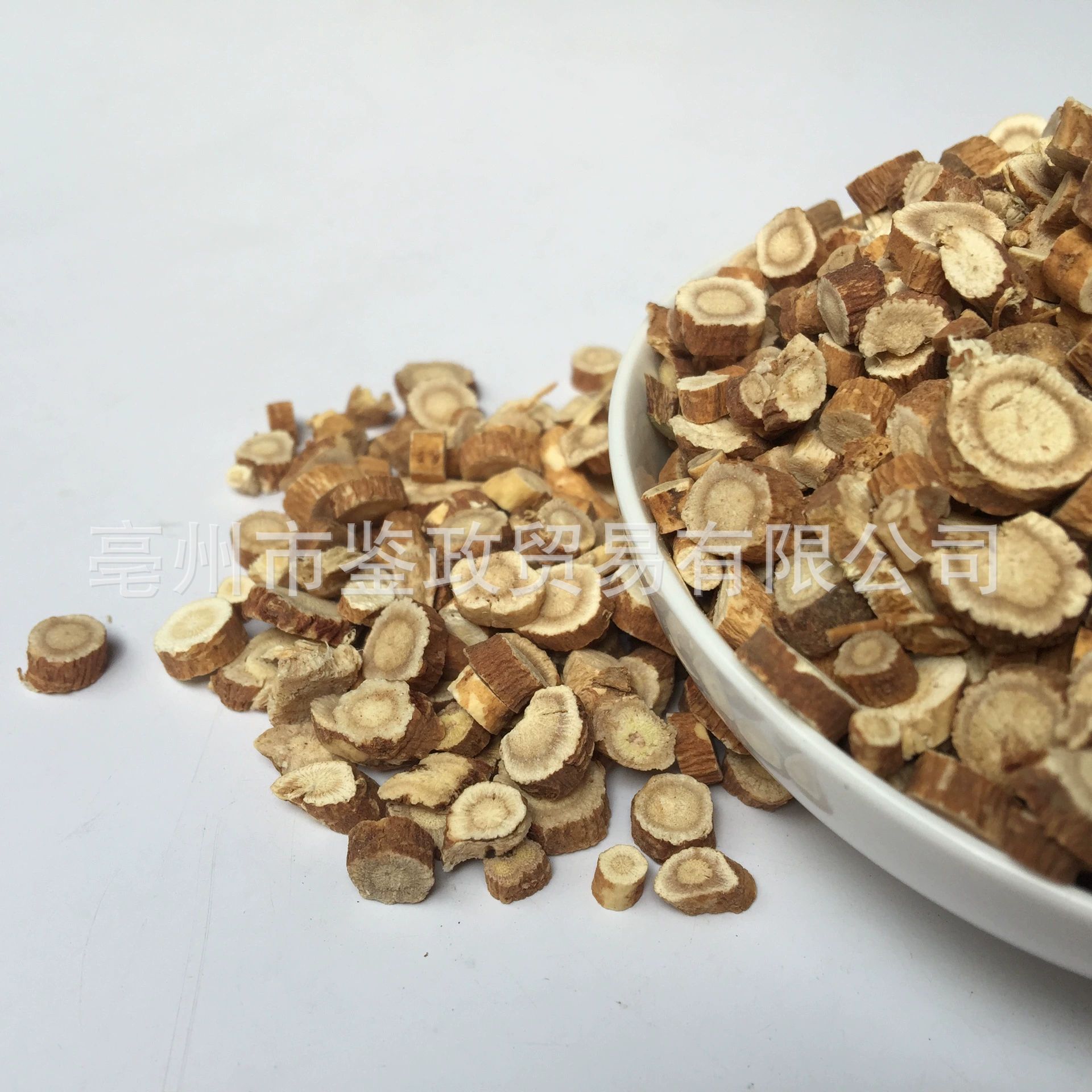 Red Astragalus Slices Hong Qi 500g Dried Root for Decoction and Soup key features